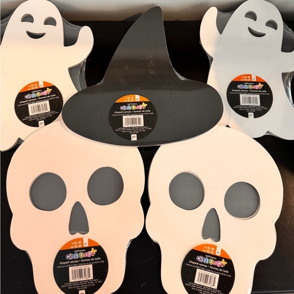 Halloween 🎃 Art Canvas Painting Ghost Witch’s Hat and Skull